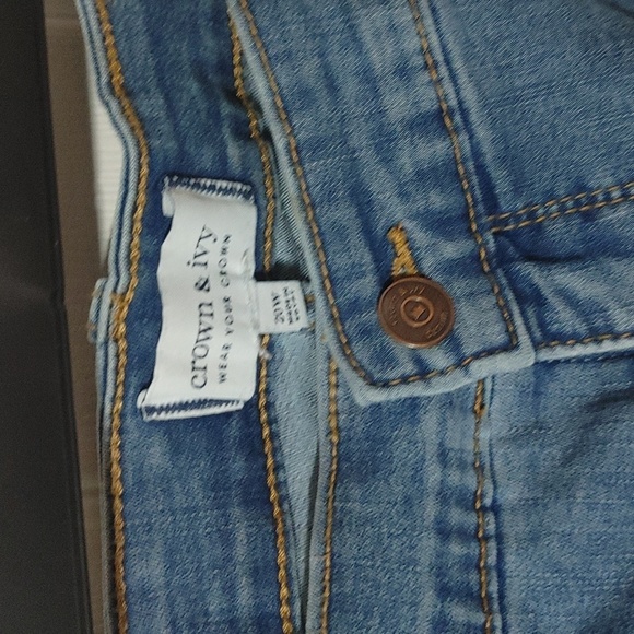 Crown and Ivy plus size shorts. Women's size 20W - Picture 2 of 5